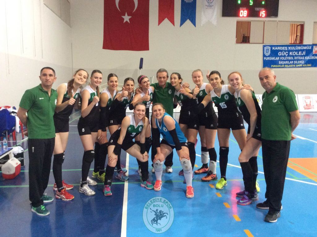 SULTANLAR LİDERİ EVİNDE YENDİ! 2-3