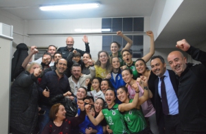 BOLU BELEDİYESPOR KADIN VOLEYBOL TAKIMIMIZ PLAY-OF'LARDA