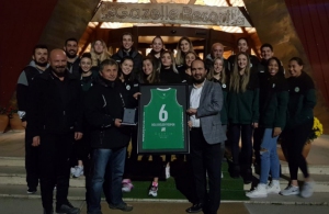 BOLUNUN SULTANLARINA DESTEKLER SÜRÜYOR