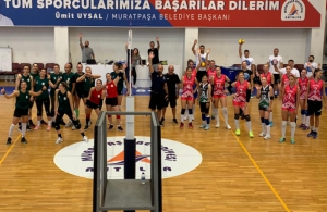 SULTANLARIMIZ KAZAK ŞAMPİYONUNU 3-0 İLE GEÇTİ